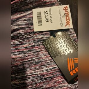 New w/tags Womens RBX Active Capris